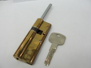 Цилиндр CISA AP3 S 40-30 ключ/вертушка(Италия) купить в интернет-магазине «Планета Замков» за 4000 руб. в Москве
